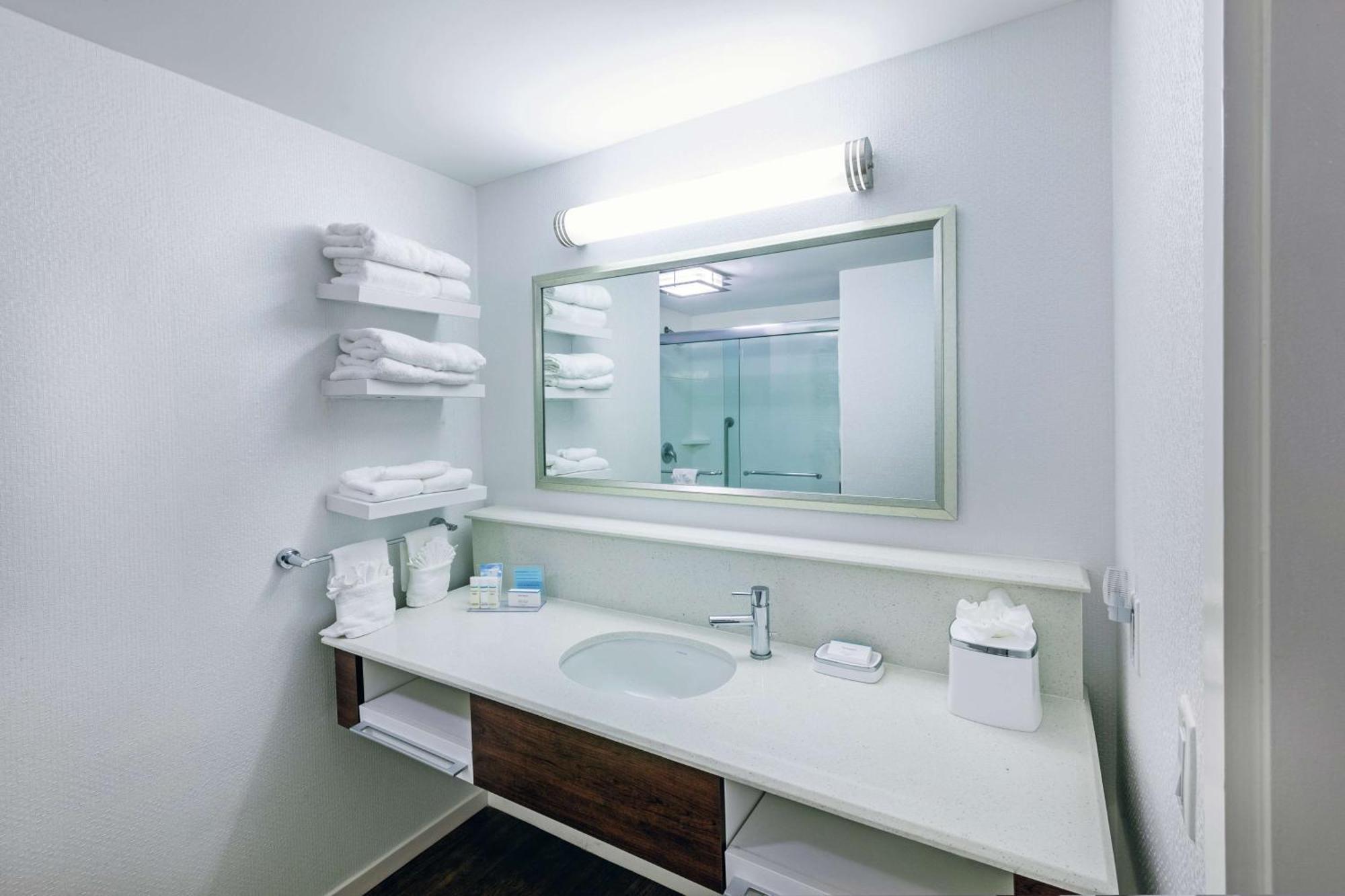 Hampton Inn & Suites Houston North Iah, Tx Εξωτερικό φωτογραφία